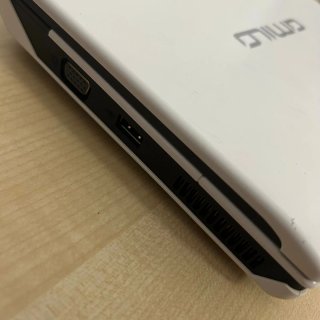 Portátil Fujitsu Siemens Amilo Mini 3520