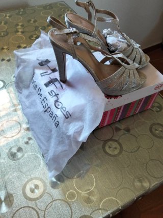 Sandalias de fiesta plateadas talla 36