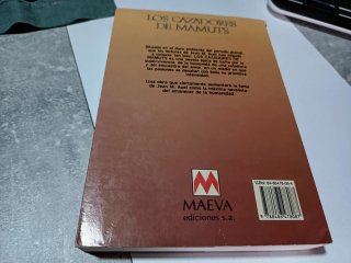 Los cazadores de Mamuts,jean M. Auel 1991