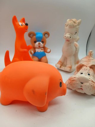 Lote 5 Figuras Goma Chifladoras Vintage