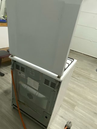 Cocina Gas Horno 4 Fuegos Schneider