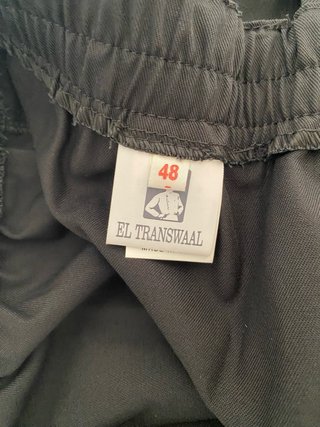 Uniforme chef: pantalón y 2 gorros