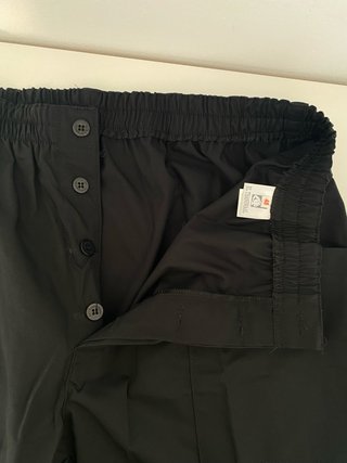 Uniforme chef: pantalón y 2 gorros