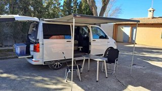 VOLKSWAGEN MULTIVAN OUTDOOR 2017 — FULL EQUIP / IM