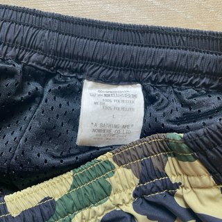 Bape Shark Camo Shorts Talla L