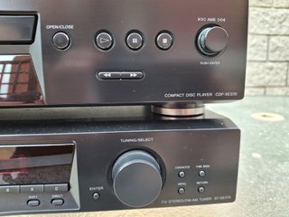 Lector CD y Radio SONY Negro