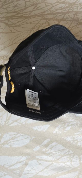 Gorra DSQUARED2 Negra con Logo