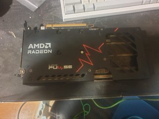 Tarjeta Gráfica RX 9060 XT 8GB GDDR6