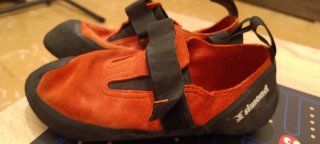 Pies de gato Escalada Rojo/Negro Talla 42
