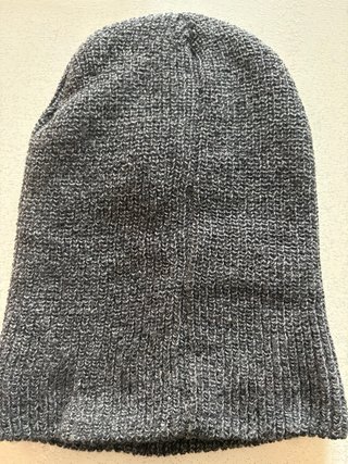 Cappello Beanie Frozen grigio con ricamo