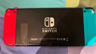Nintendo Switch Azul/Rojo + Accesorios