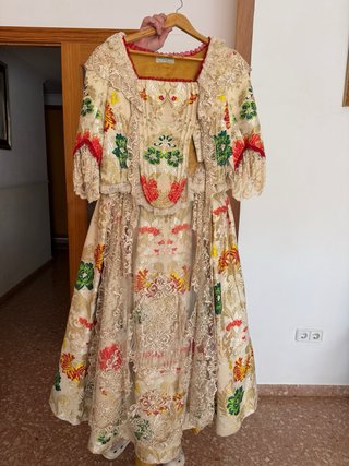 Traje de Fallera Beige y Multicolor