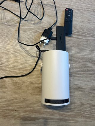 Proyector Portátil HPPUS 1080p Full HD
