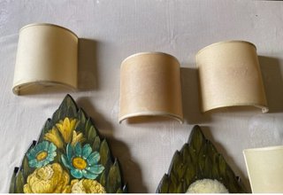 Applique da parete in legno con paralumi