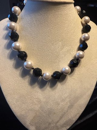 Conjunto Collar y Pendientes Perlas