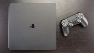 PS4 Slim 1TB Negra