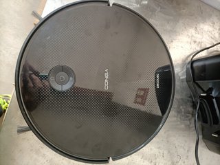 - Cecotec Robot Aspirador limpieza inteligente