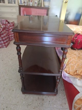 Mesa para televisión