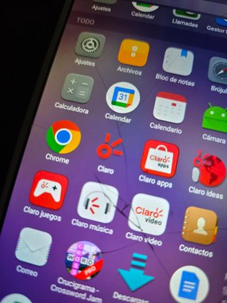 Confezione Huawei Y7 2018 (Nero e Bianco)
