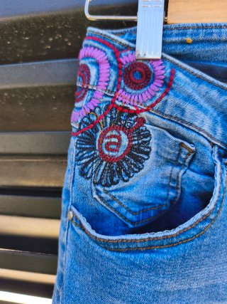 Pantalones vaqueros Desigual Talla S