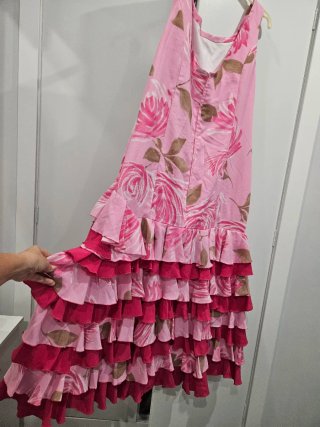Vestido largo flamenco volantes rosa