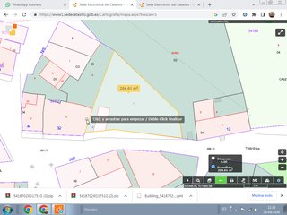 Solar de terreno  205m2 urbano edificable dos plan
