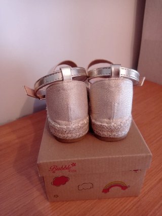 Sandalias Bubble Kids esparto beige/dorado