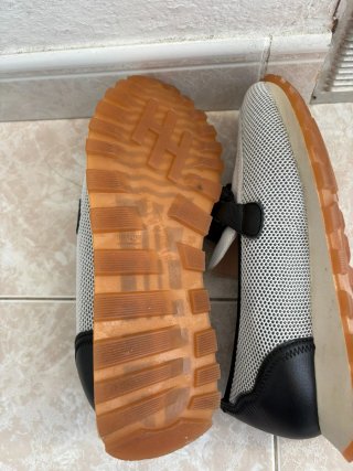 Zapatillas Hispanitas Blancas y Negras