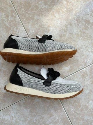 Zapatillas Hispanitas Blancas y Negras