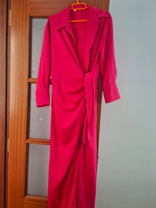 Vestido fucsia cruzado talla única talla S/M