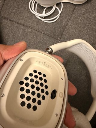 Apple AirPods Max con ricarica USB-C