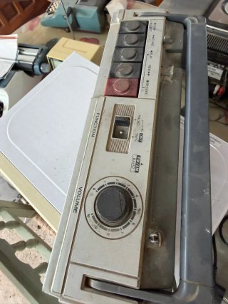 Radio Casete Sanyo M2402-4F