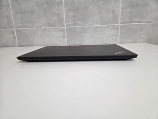 Portatil Lenovo T490s i5 / 8GB RAM / 500GB NVMe