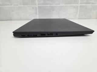 Portatil Lenovo T490s i5 / 8GB RAM / 500GB NVMe