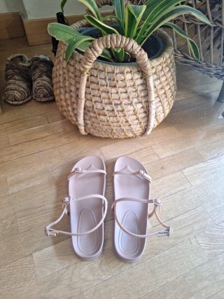 Sandalias de verano rosas