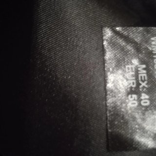 Traje negro Zara
