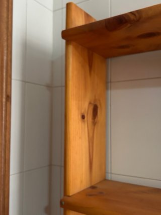 Estantería de madera de pino con  5 baldas
