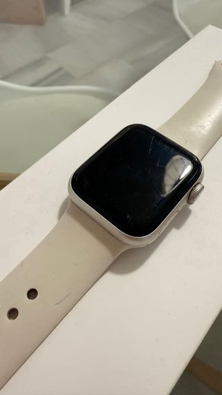 AirPods Pro y Apple Watch