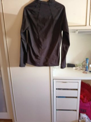 Camiseta manga larga negra