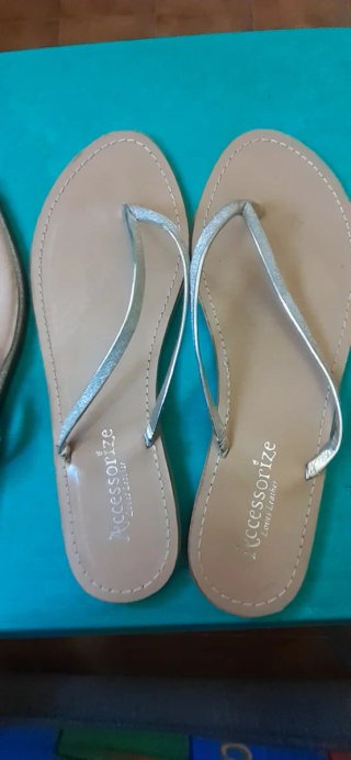 Ciabatte donna Primark & Accessorize beige/argento