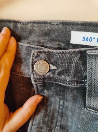 2 pantaloni ragazzo 15 anni