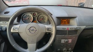 Opel Astra 2005