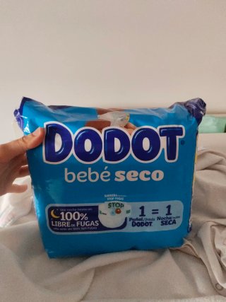 Pañales Dodot Bebé Seco Talla 4