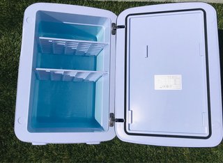 Nevera Portátil Costway 15L Frío/Calor