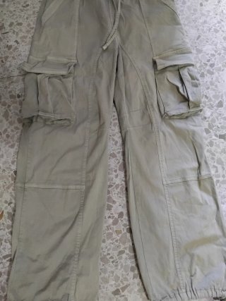 Pantaloni cargo beige