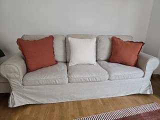 Sofá Ektorp IKEA 3 plazas beige magnífico estado