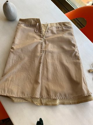Falda ante Massimo Dutti T.38