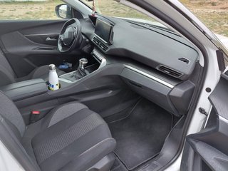Peugeot 3008 2021