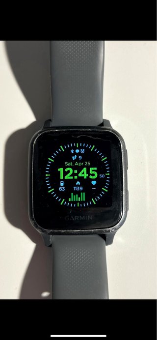 Garmin Venu Sq GPS Smartwatch Gris