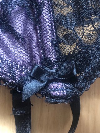 Lote Corsé y Sujetador Morado y Negro